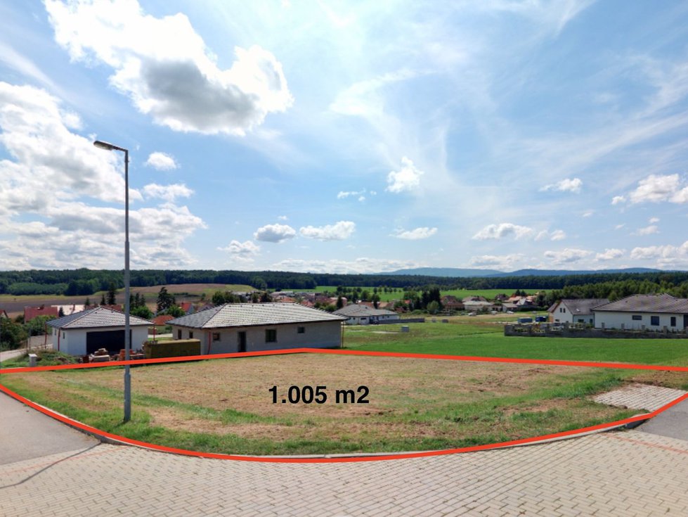Prodej stavební parcely 1005 m², Litvínovice
