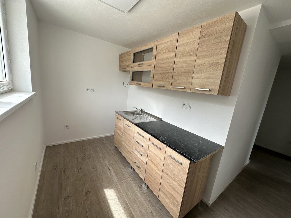 Pronájem bytu 2+1 56 m², Ktiš