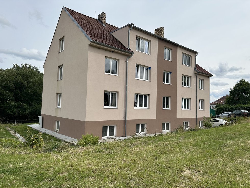 Pronájem bytu 2+1 56 m², Ktiš