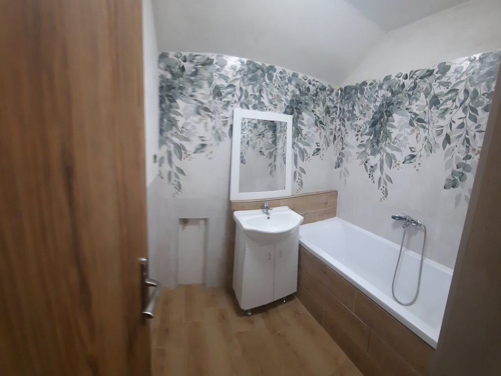 Pronájem bytu 2+kk 50 m², Střížov