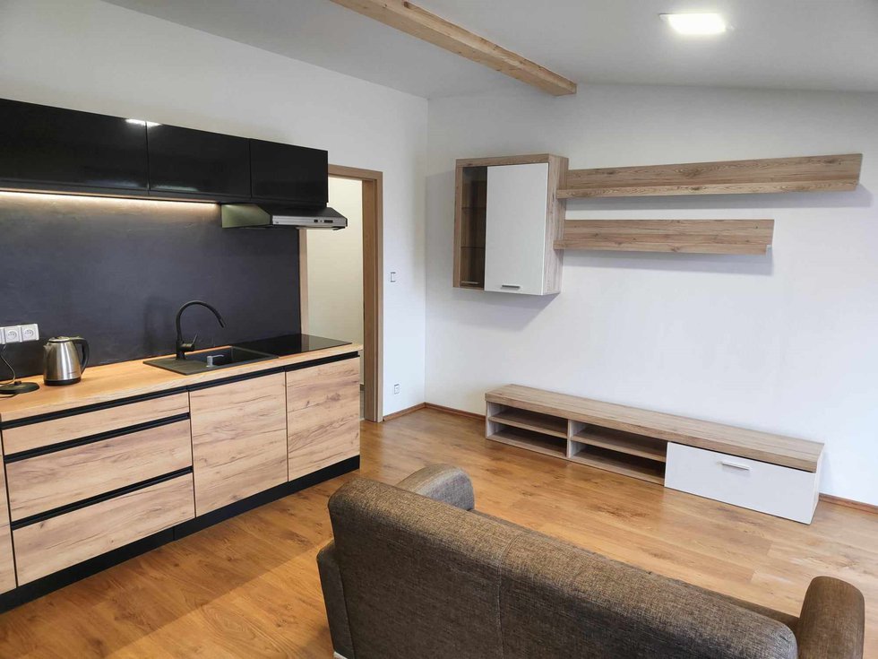 Pronájem bytu 2+kk 45 m², Holice