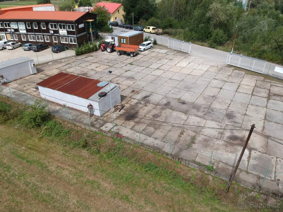 Pronájem komerčního pozemku 500 m², Otovice