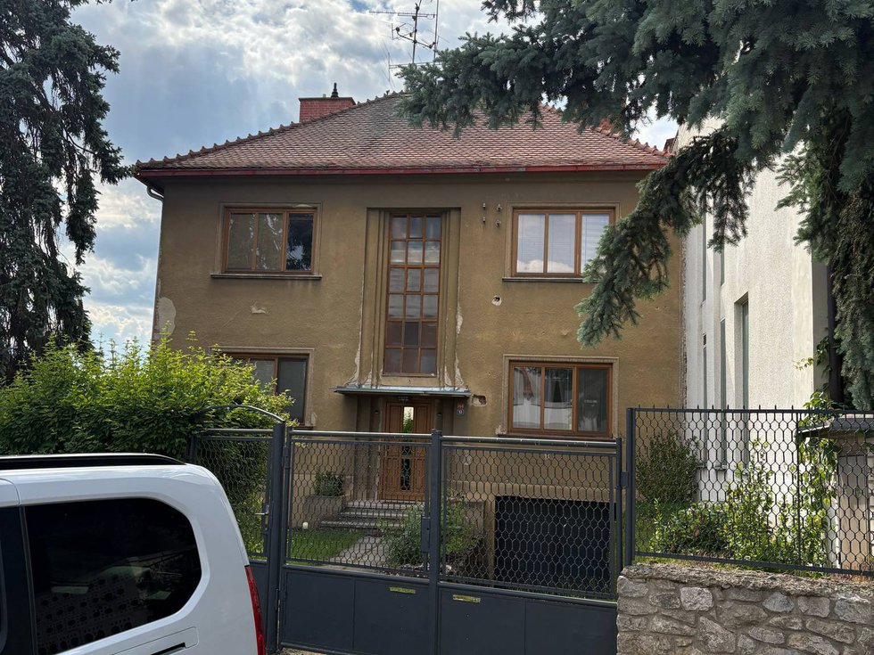 Prodej podílu dvougeneračního domu 120 m², Kyjov