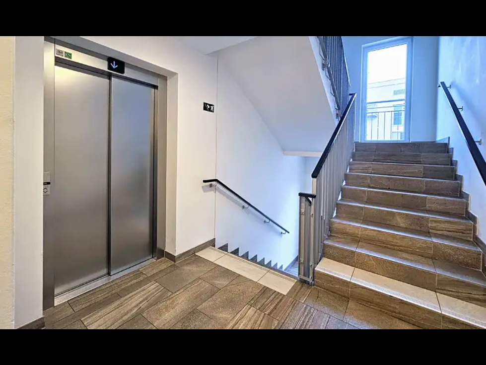 Pronájem bytu 2+kk 63 m², Praha