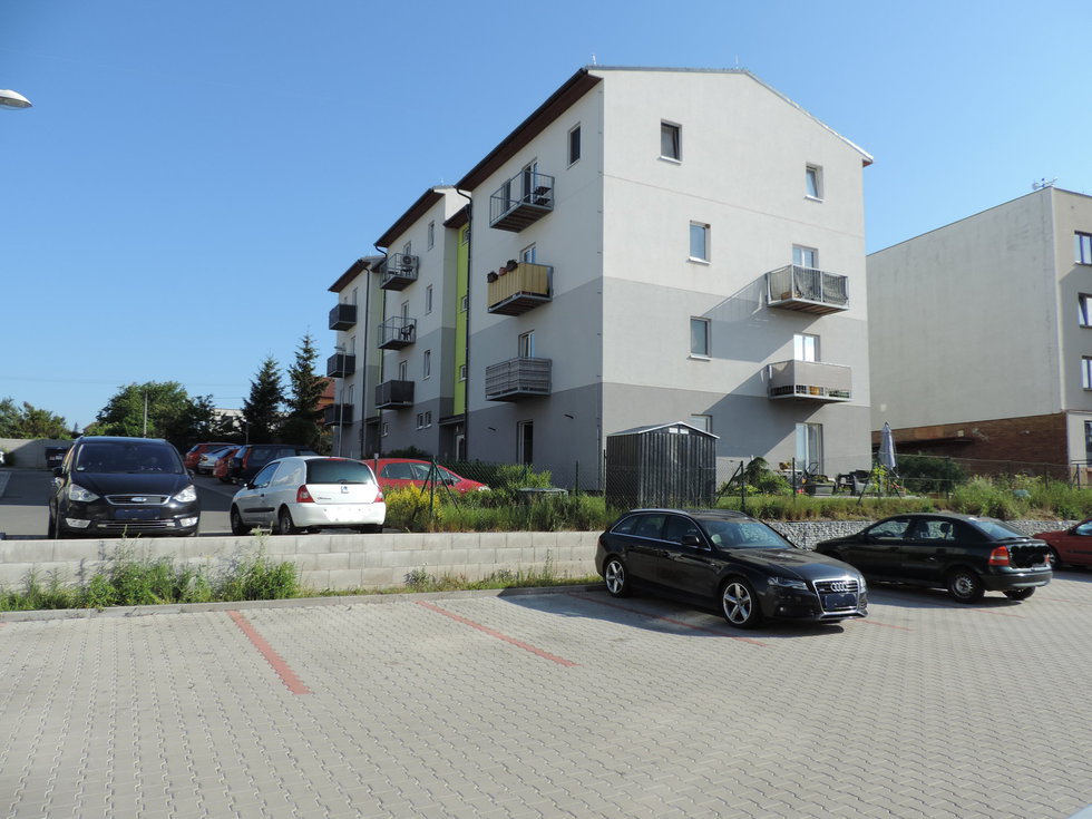 Pronájem bytu 1+kk, garsoniery 27 m², Zbůch