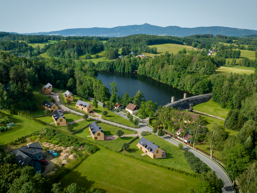 Prodej stavební parcely 1676 m², Mníšek
