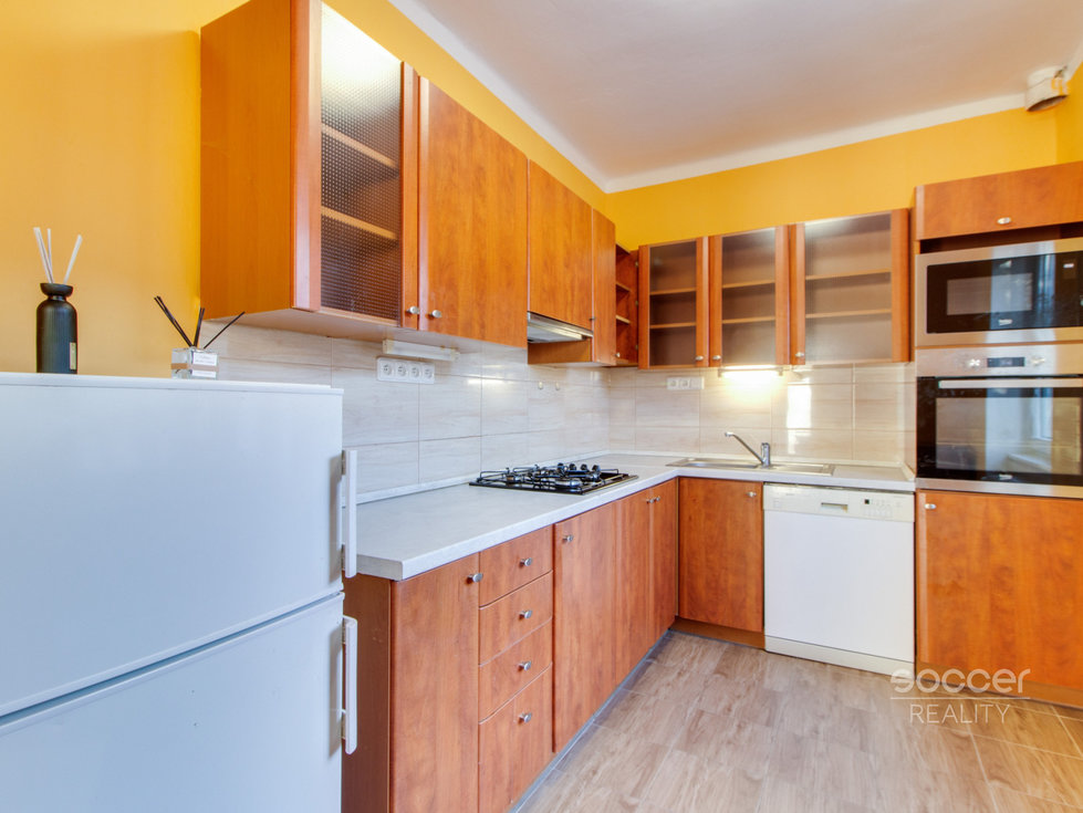 Pronájem bytu 2+kk 50 m², Praha