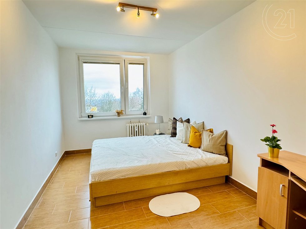 Pronájem bytu 2+kk 43 m², Praha