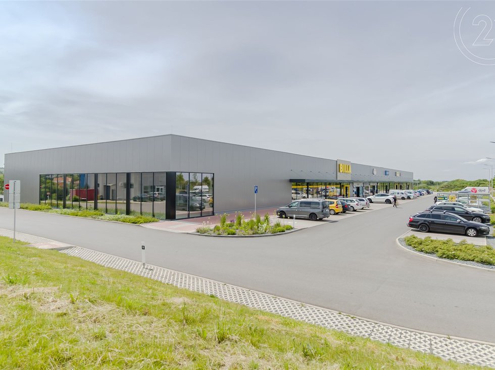 Pronájem obchodu 410 m², Dobřejovice