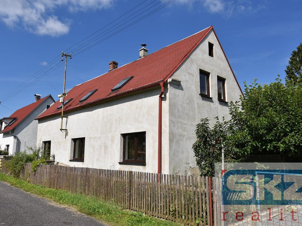Prodej rodinného domu 220 m², Jiříkov