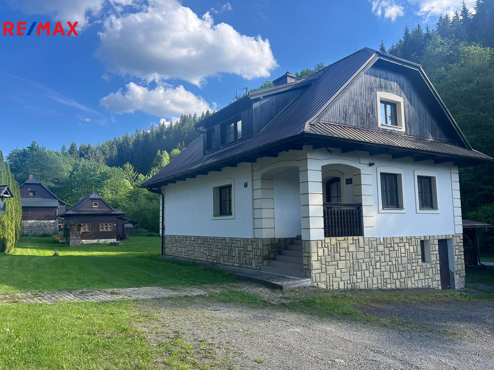 Prodej hotelu, penzionu 210 m², Velké Karlovice