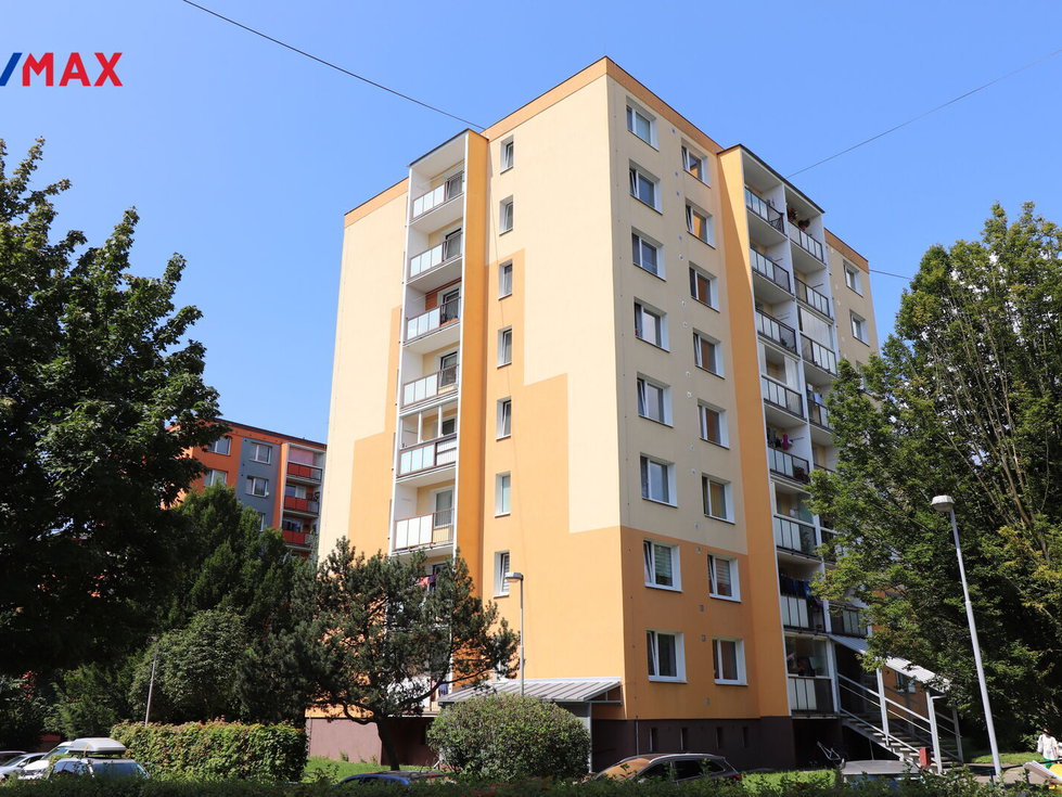 Prodej bytu 2+1 53 m², Rožnov pod Radhoštěm