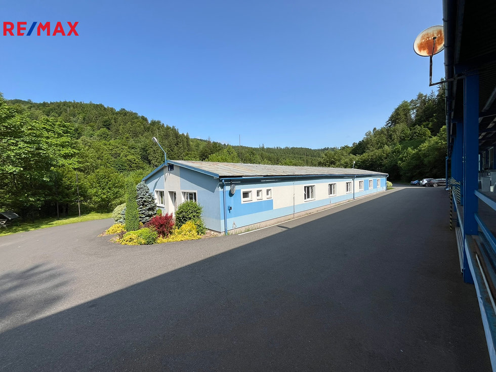 Pronájem výrobního objektu 624 m², Vsetín