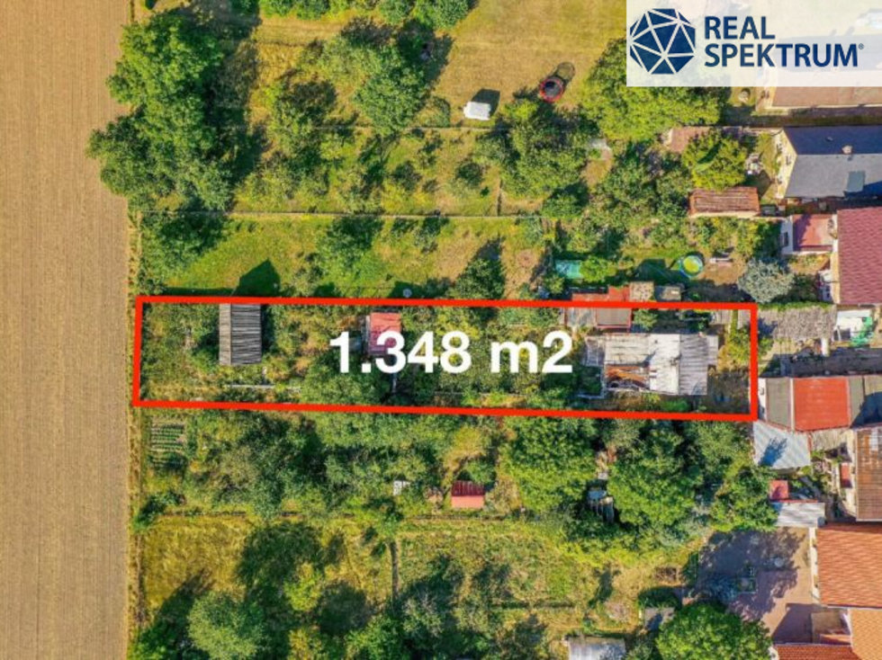 Prodej stavebního pozemku o výměře 1.348 m2, Kukleny, HK