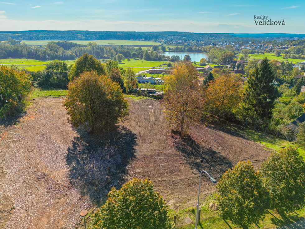 Prodej stavební parcely 4333 m², Hradec Králové