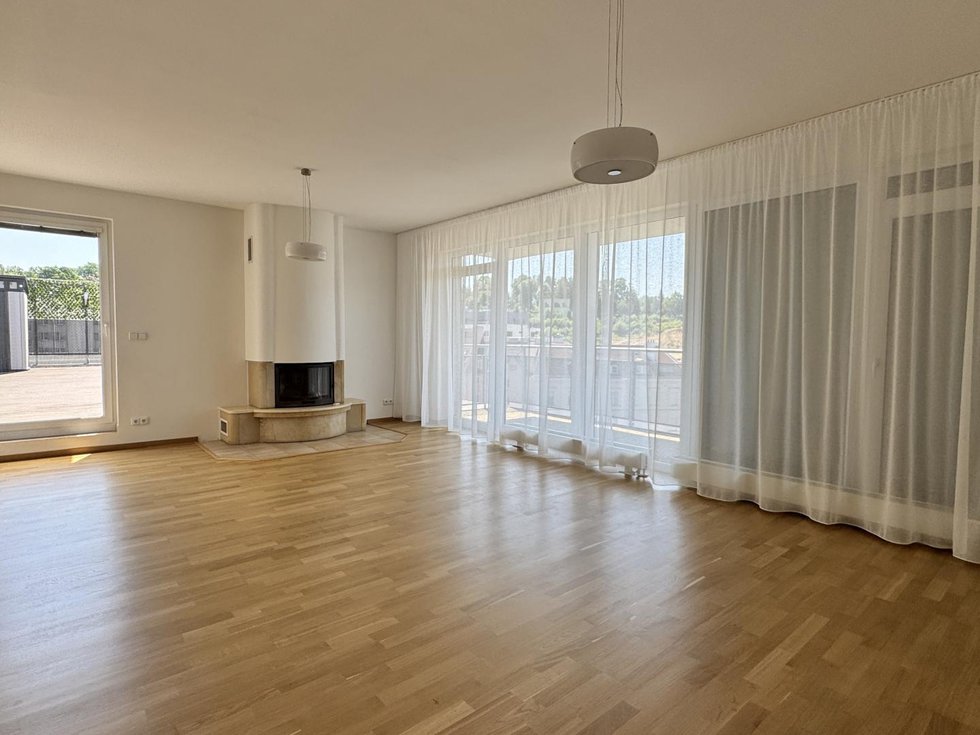 Pronájem bytu 4+kk 231 m², Liberec