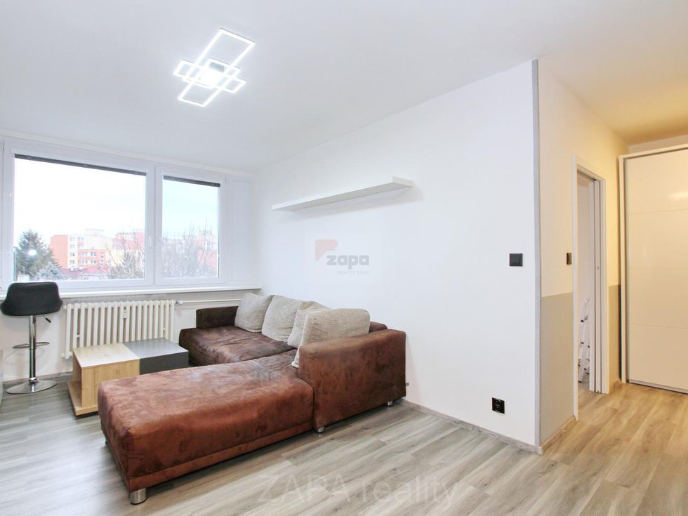 Pronájem bytu 2+kk 43 m², Praha