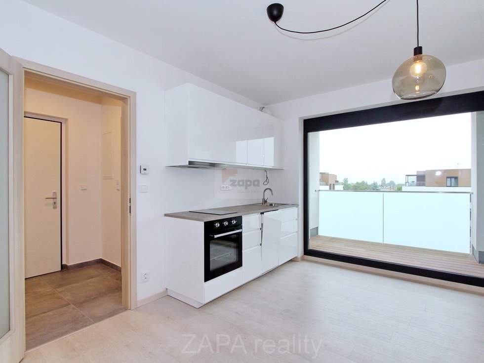 Pronájem bytu 2+kk 35 m², Praha