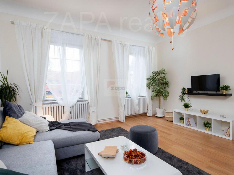 Pronájem bytu 2+kk 76 m², Praha