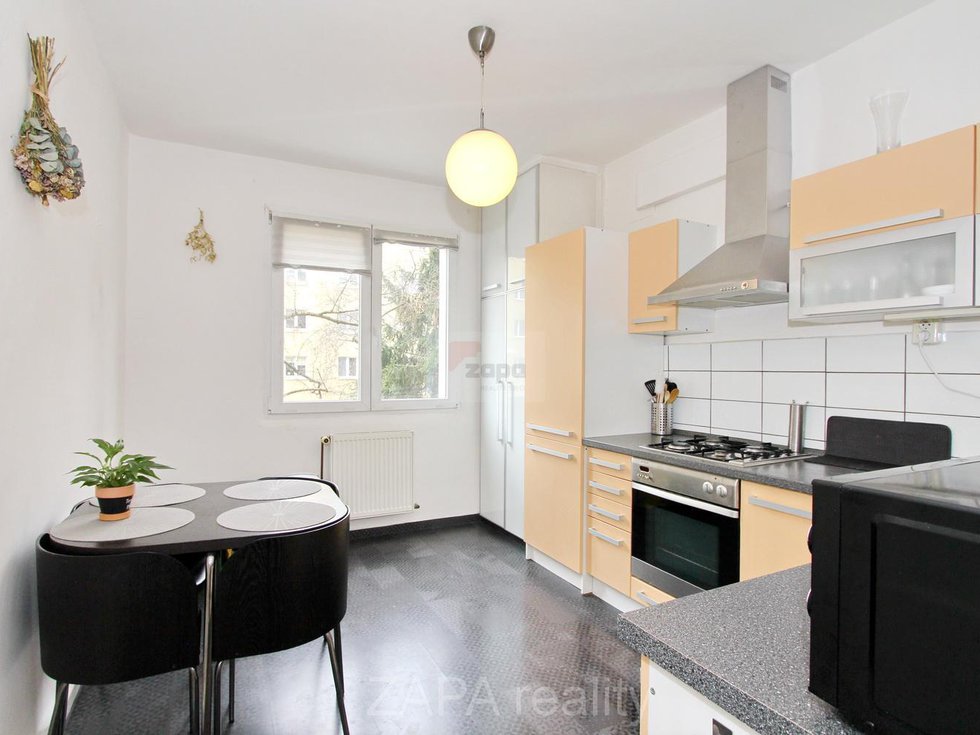 Pronájem bytu 2+1 65 m², Praha