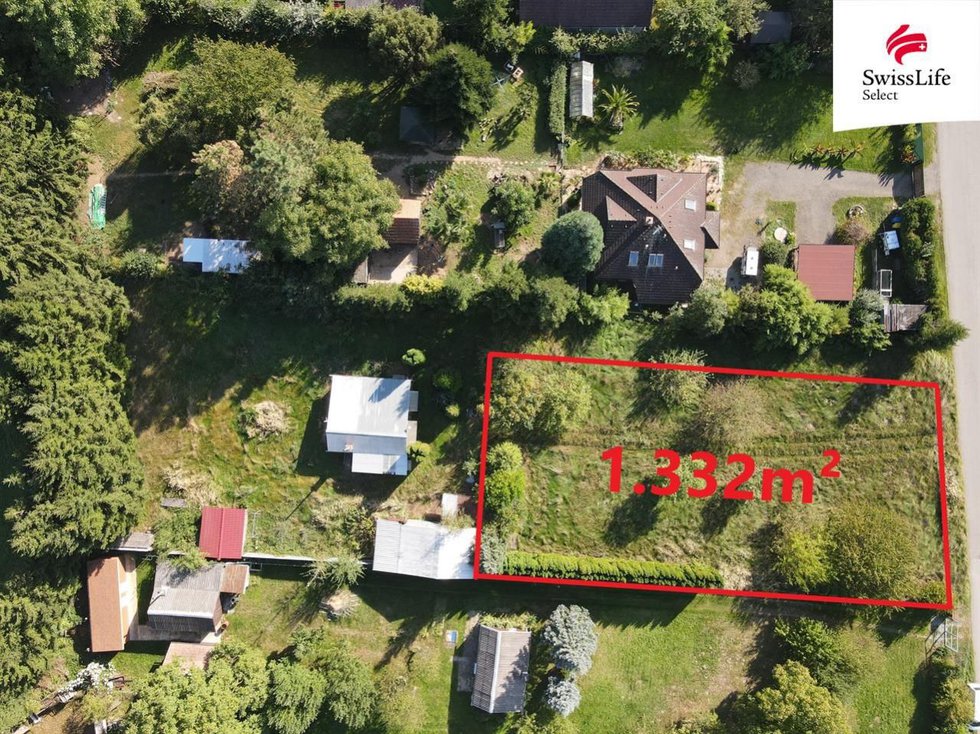 Prodej stavební parcely 1332 m², Skořenice