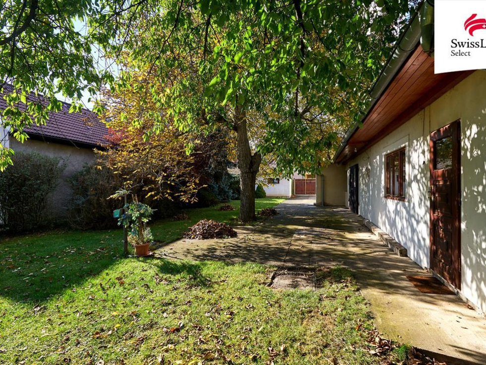 Prodej stavební parcely 930 m², Praha