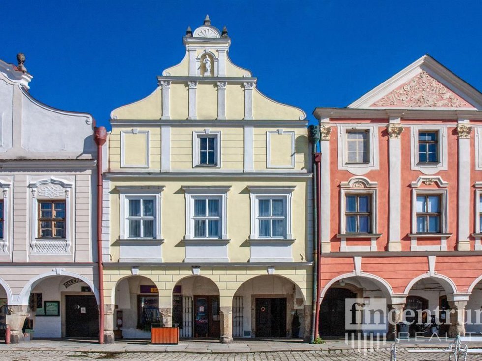 Prodej historického objektu 800 m², Telč