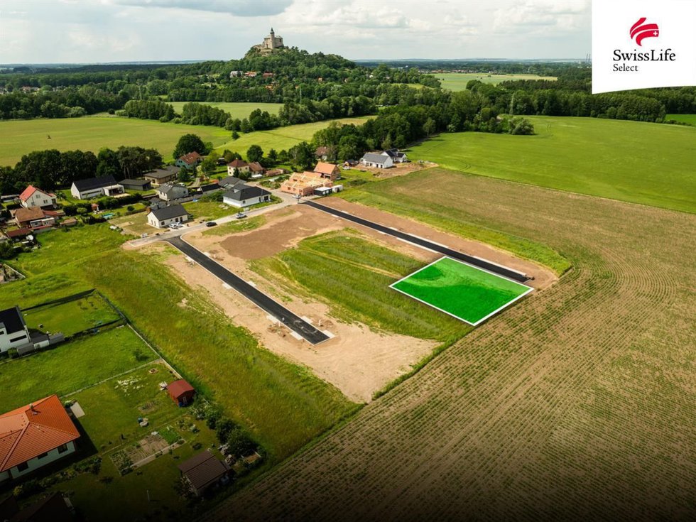 Prodej stavební parcely 975 m², Kunětice