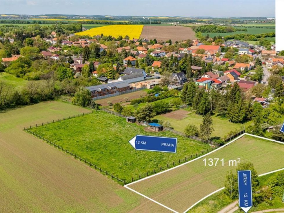 Prodej stavební parcely 1371 m², Brázdim
