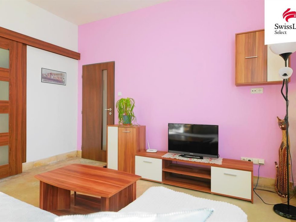 Prodej bytu 2+kk 51 m², Železnice