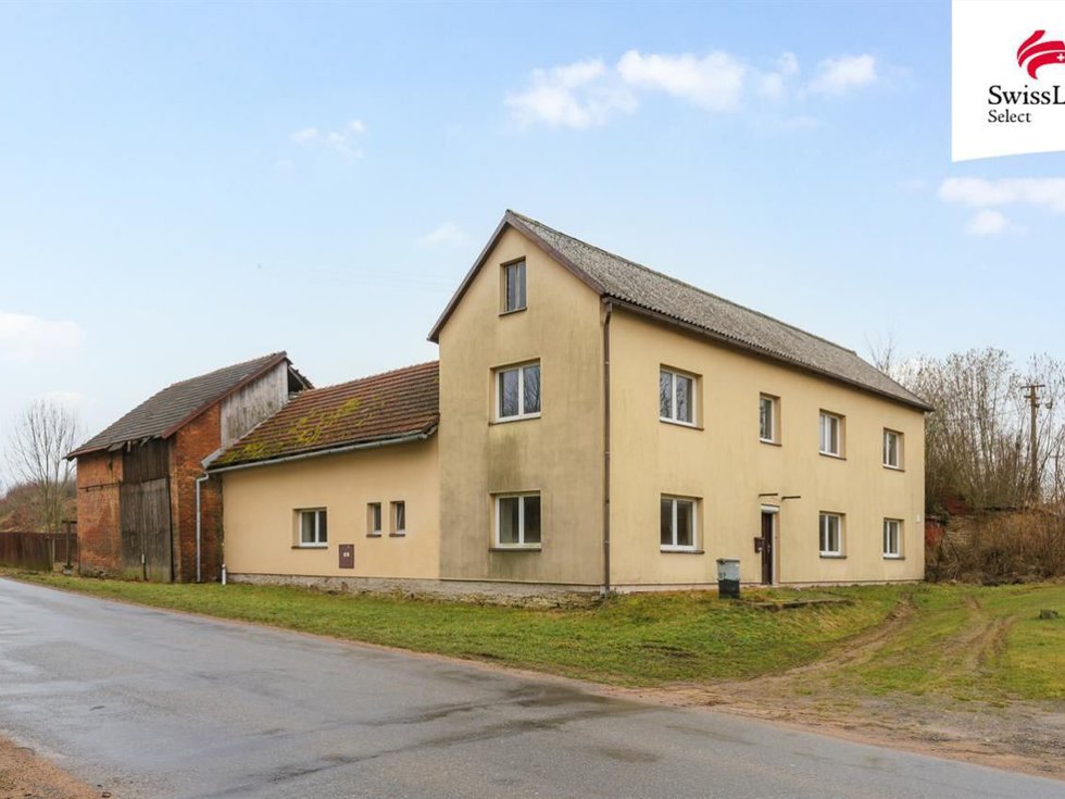 Prodej rodinného domu 240 m², Vraclav