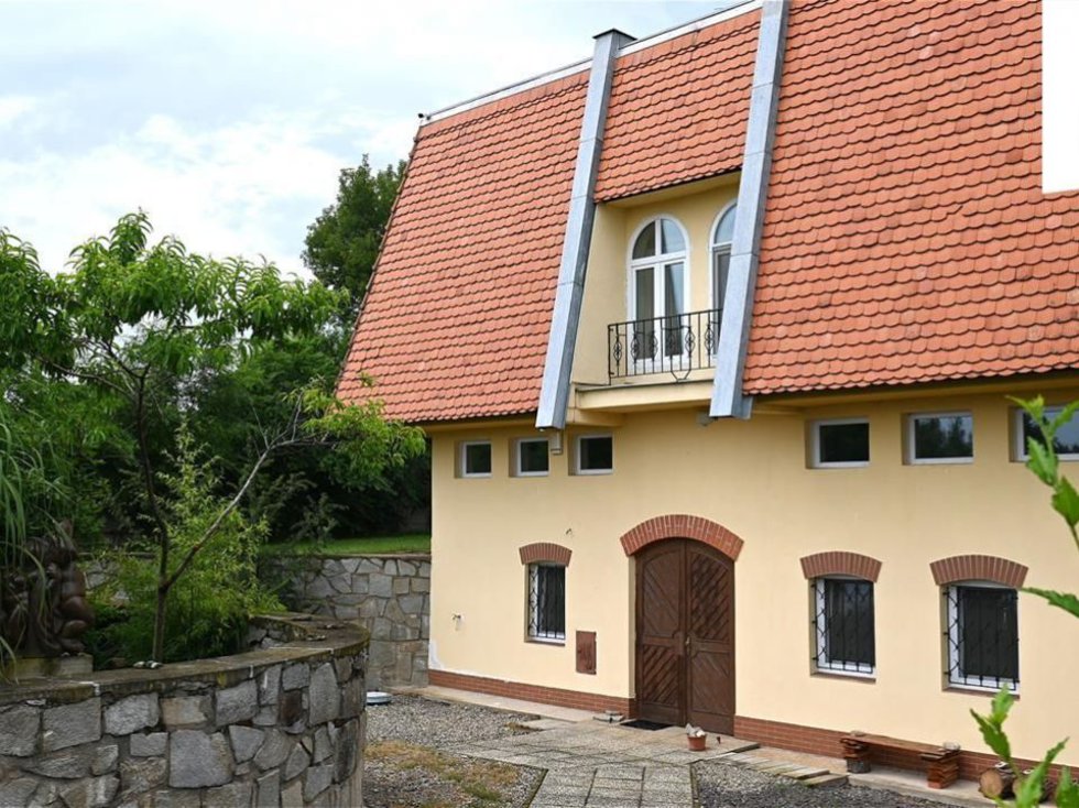 Prodej hotelu, penzionu 662 m², Jiřice u Miroslavi