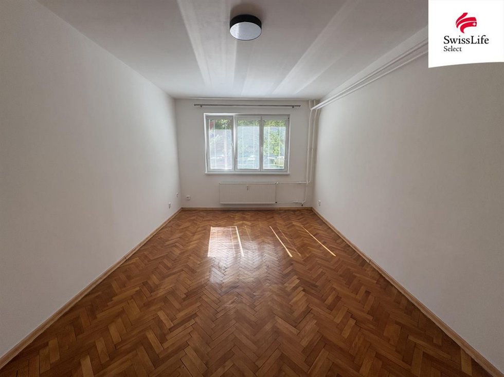 Pronájem bytu 1+1 35 m², Karlovy Vary