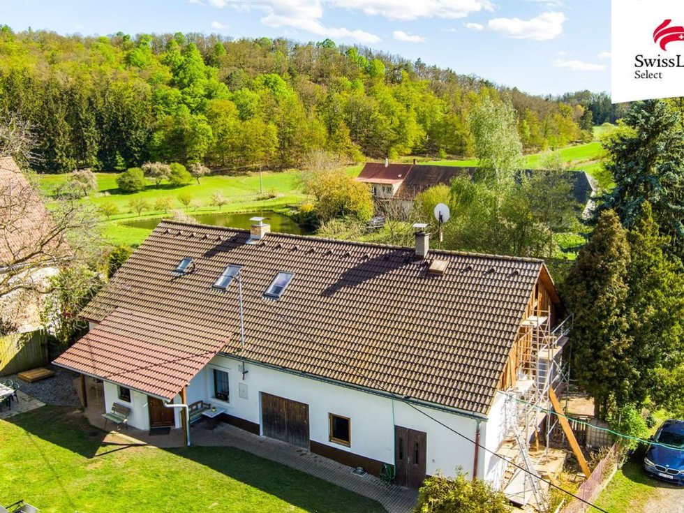 Prodej rodinného domu 380 m², Dražeň
