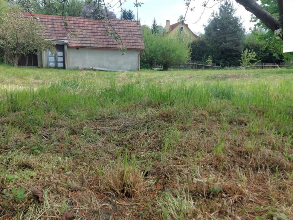 Prodej stavební parcely 496 m², Korouhev
