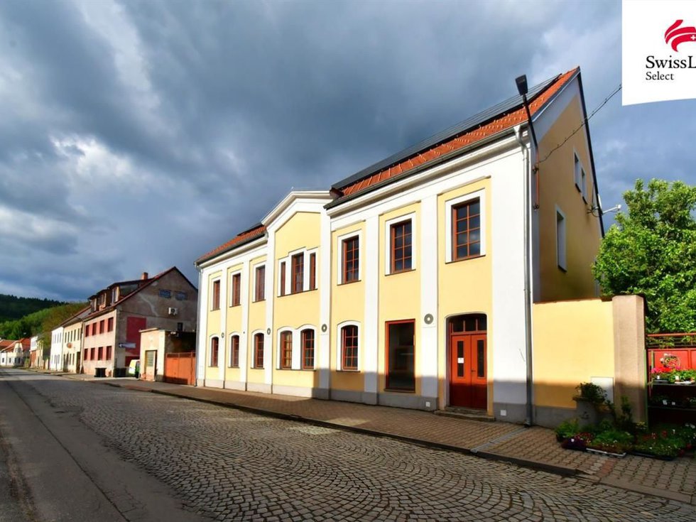 Pronájem obchodu 118 m², Kácov