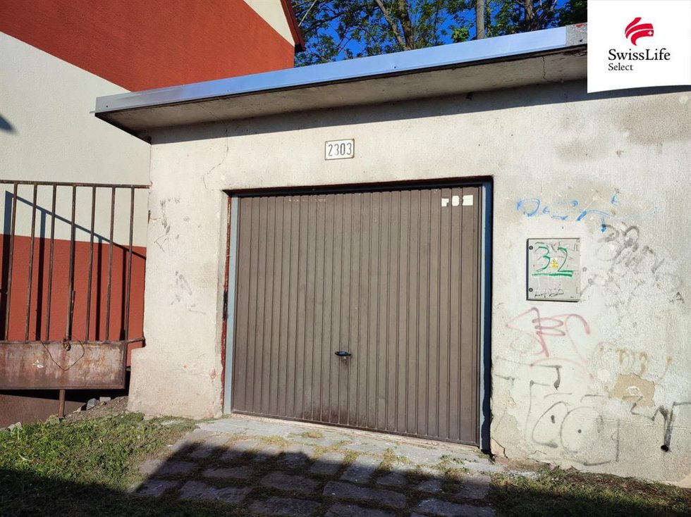 Prodej garáže 27 m², Jihlava