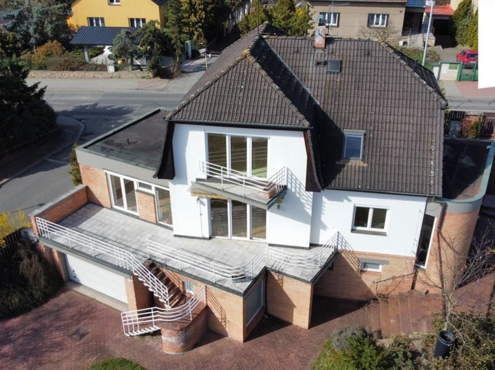 Prodej rodinného domu 307 m², Praha