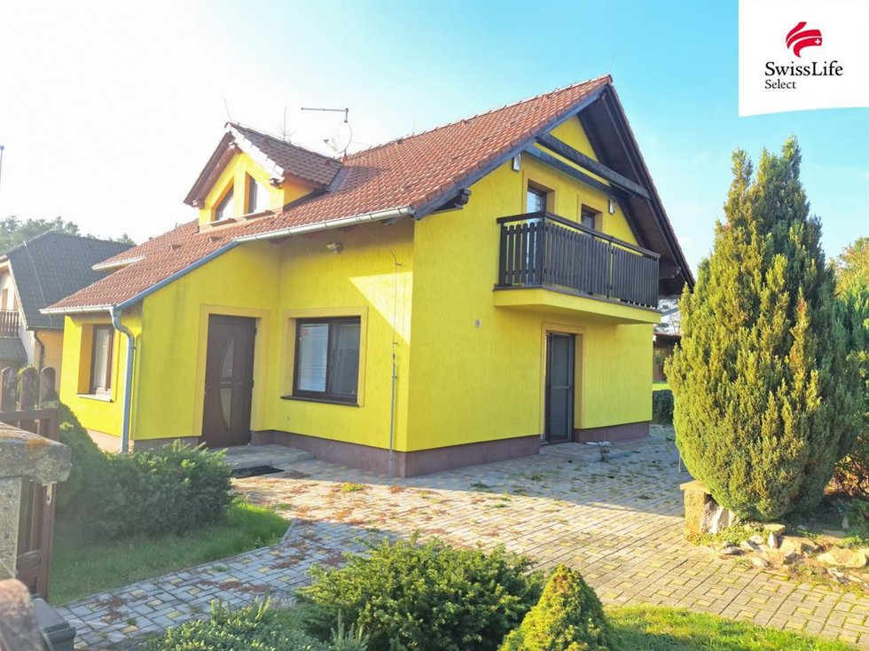 Prodej rodinného domu 168 m², Vroutek