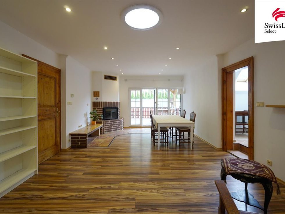 Prodej bytu 5+1 a více 156 m², Nižbor