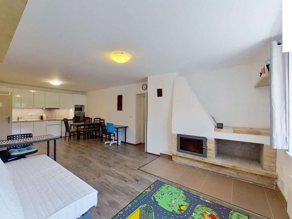 Prodej bytu 3+kk 80 m², Nová Pec