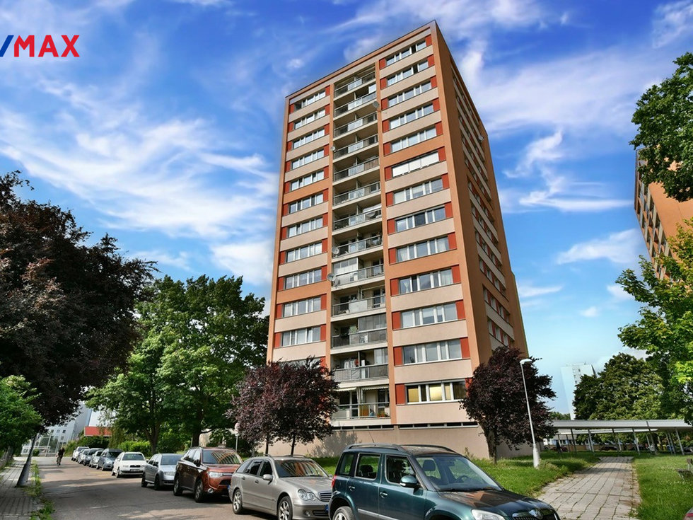 Prodej bytu 3+1 71 m², Hradec Králové