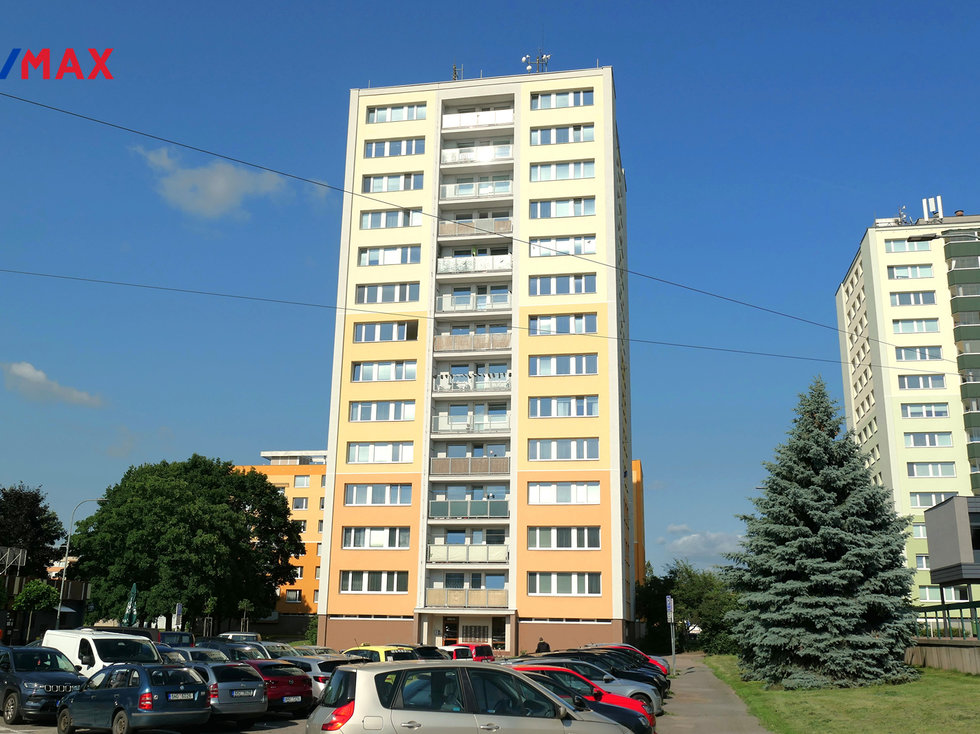 Prodej bytu 3+1 65 m², Hradec Králové