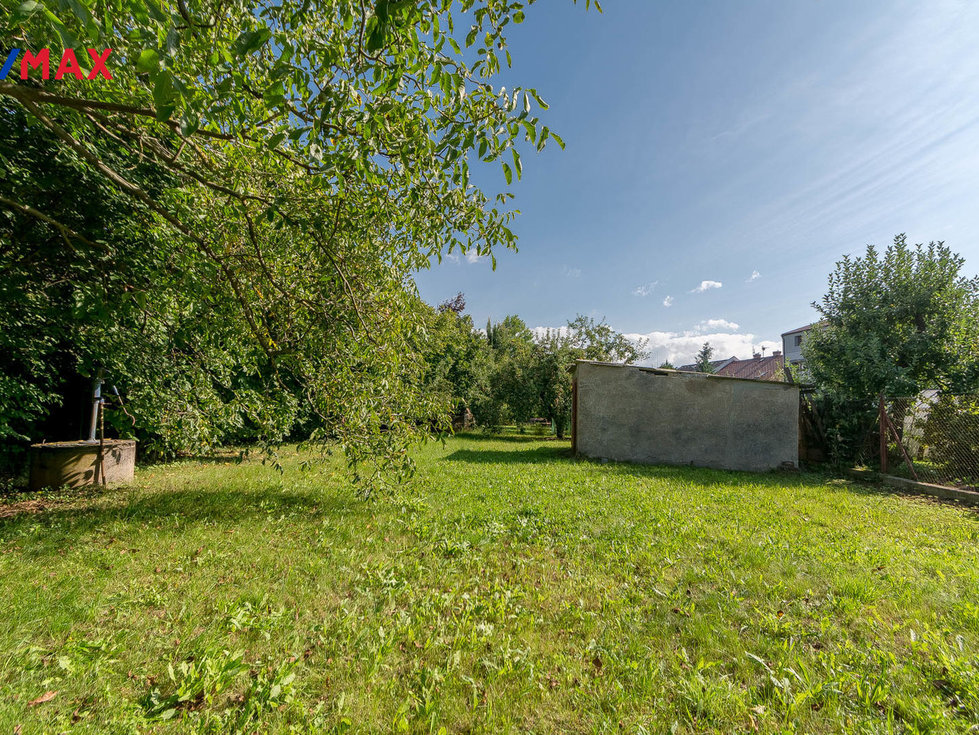 Prodej stavební parcely 801 m², Hradec Králové