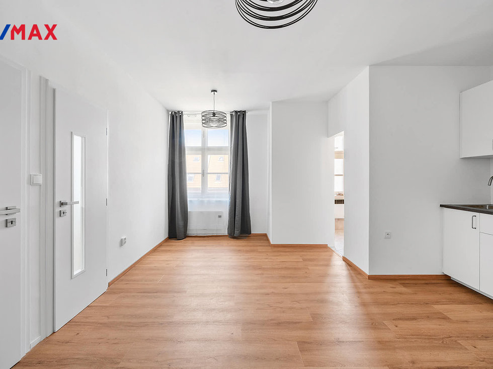 Prodej bytu 3+kk 37 m², Hradec Králové