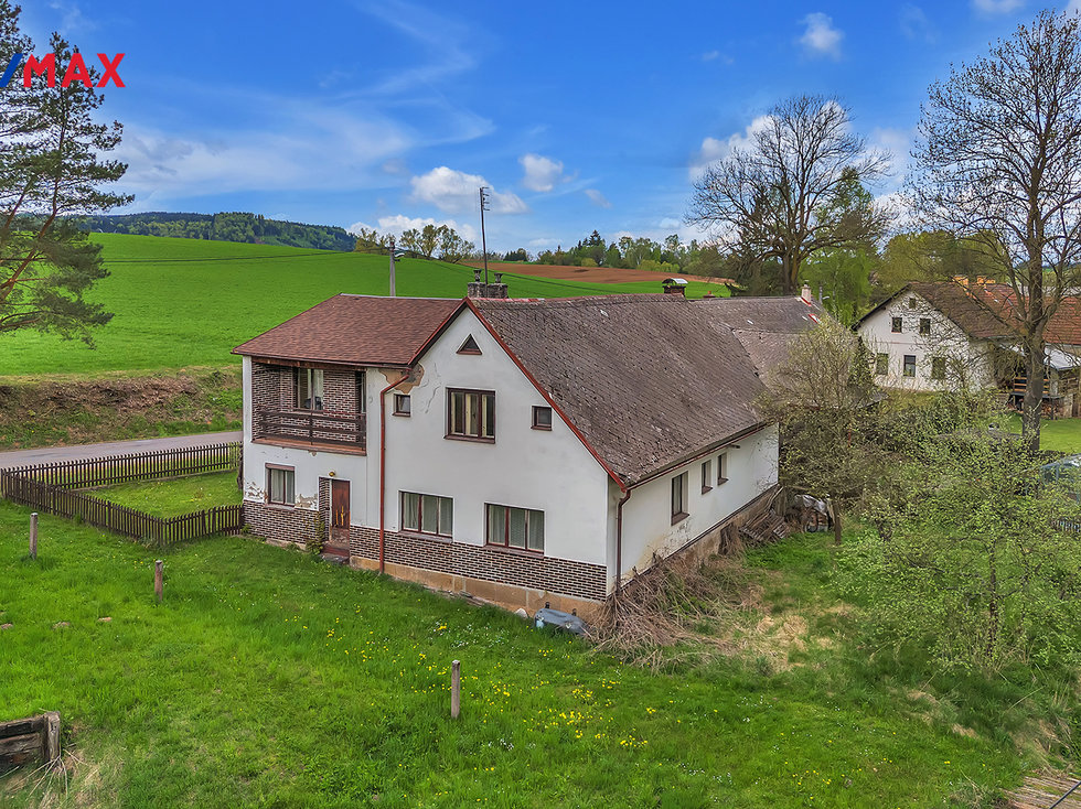 Prodej rodinného domu 151 m², Dolní Dobrouč