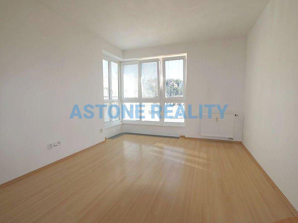 Pronájem bytu 2+kk 54 m², Praha