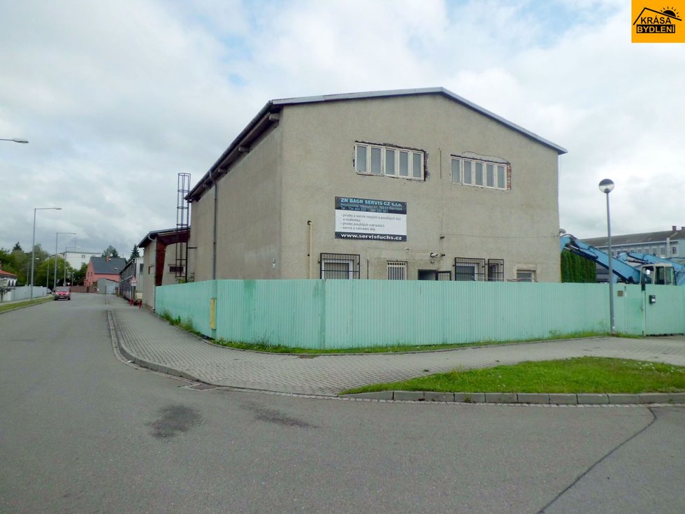 Prodej výrobního objektu 494 m², Šternberk