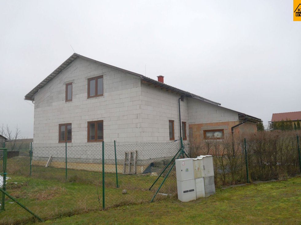 Prodej rodinného domu 230 m², Radotín