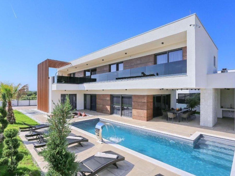 Prodej vily 330 m²